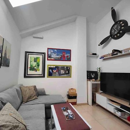 Apartamento Recien Reformado En Barajas Pueblo Madrid Esterno foto